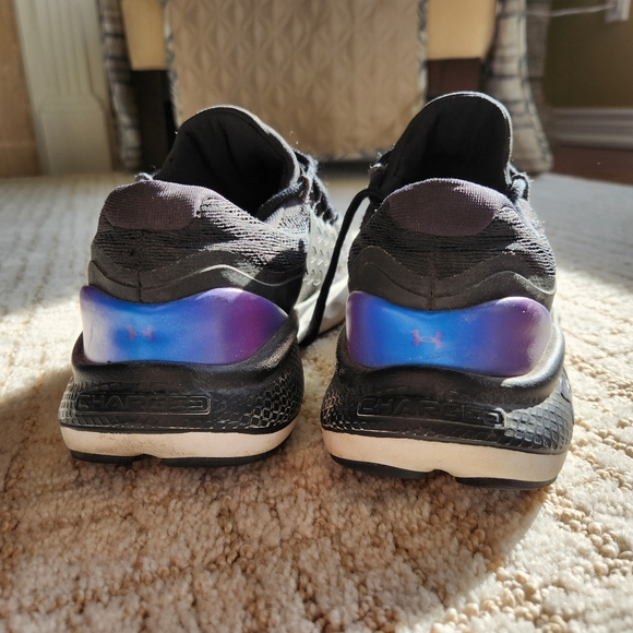 Shoes, Under Armour Vantage running shoe - Picture 2 of 7